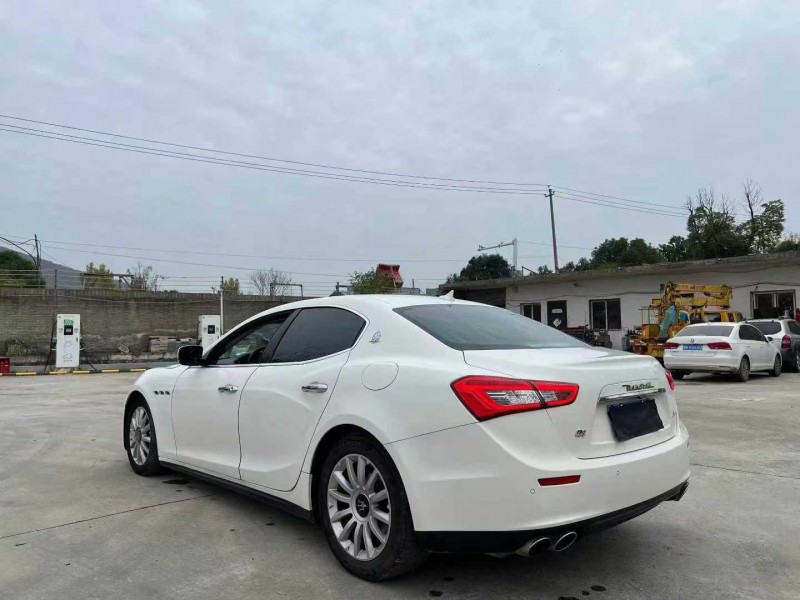 安阳15年玛莎拉蒂Ghibli5