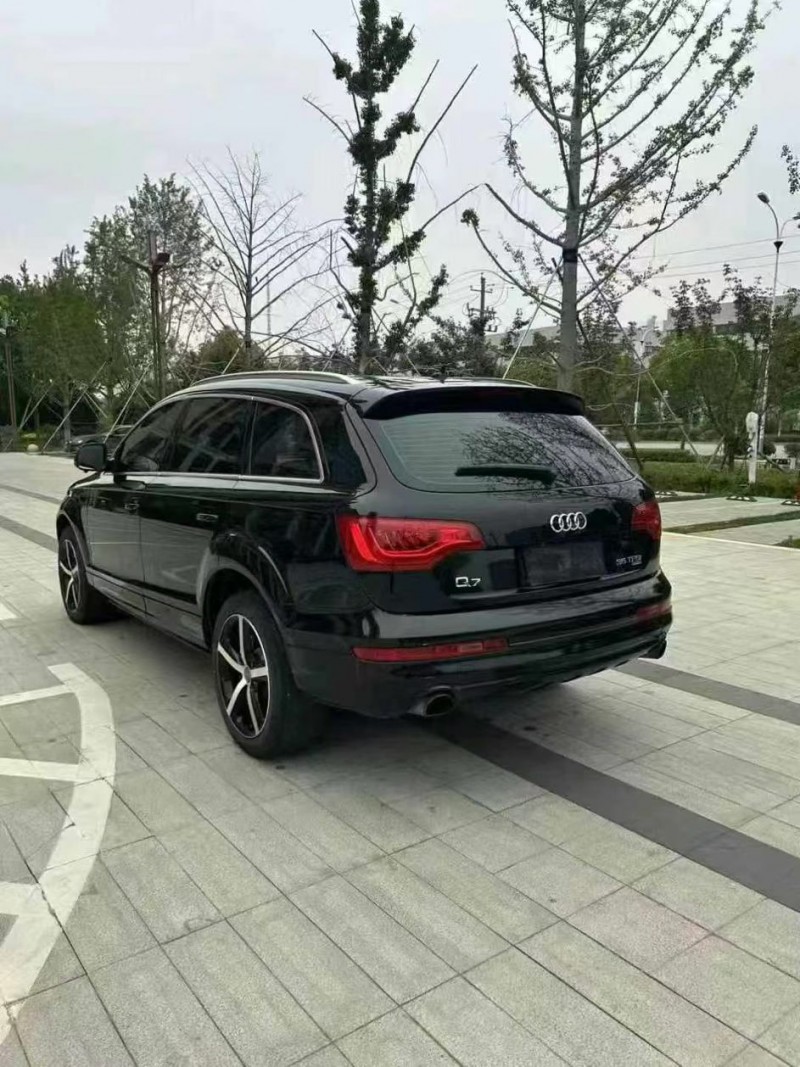 安阳15年奥迪Q78