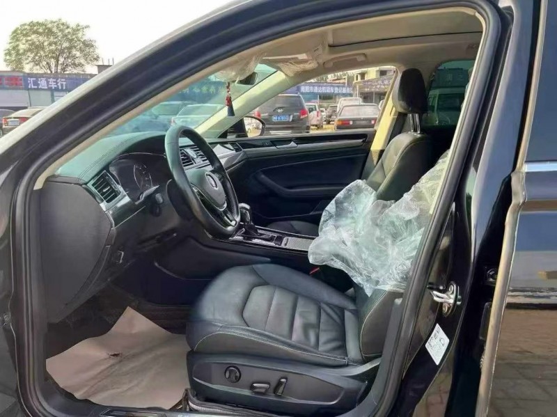 安阳18年大众辉昂6