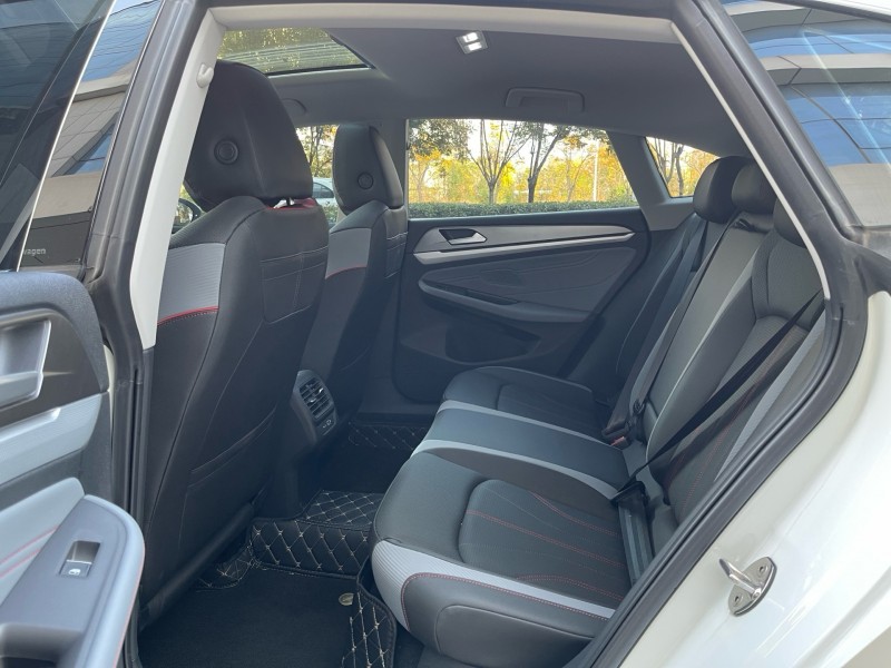 济宁24年大众凌渡5