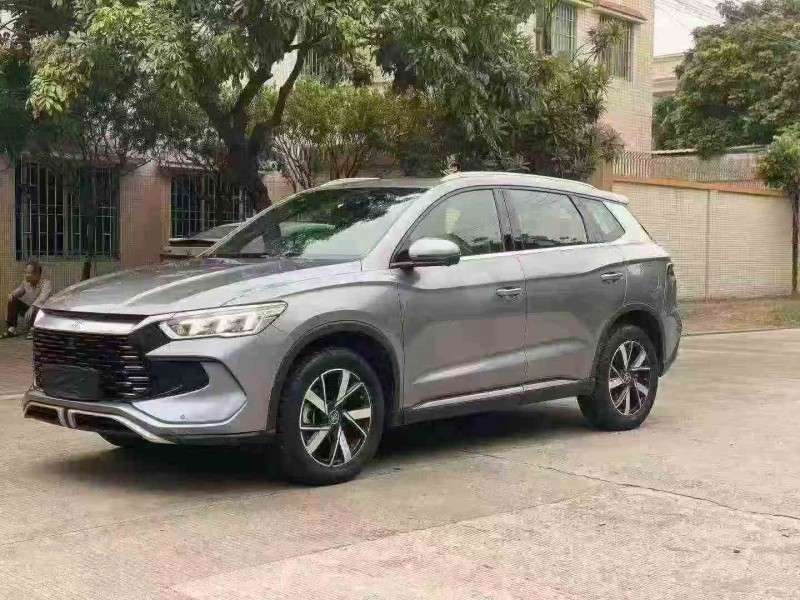 广州22年比亚迪宋3