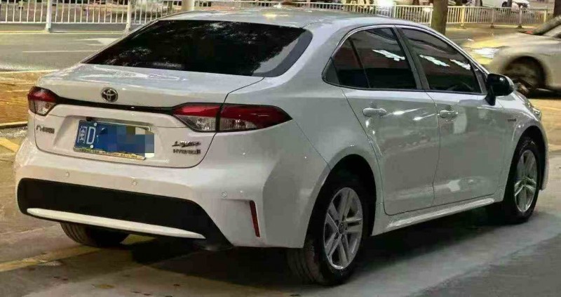 南平23年丰田雷凌8