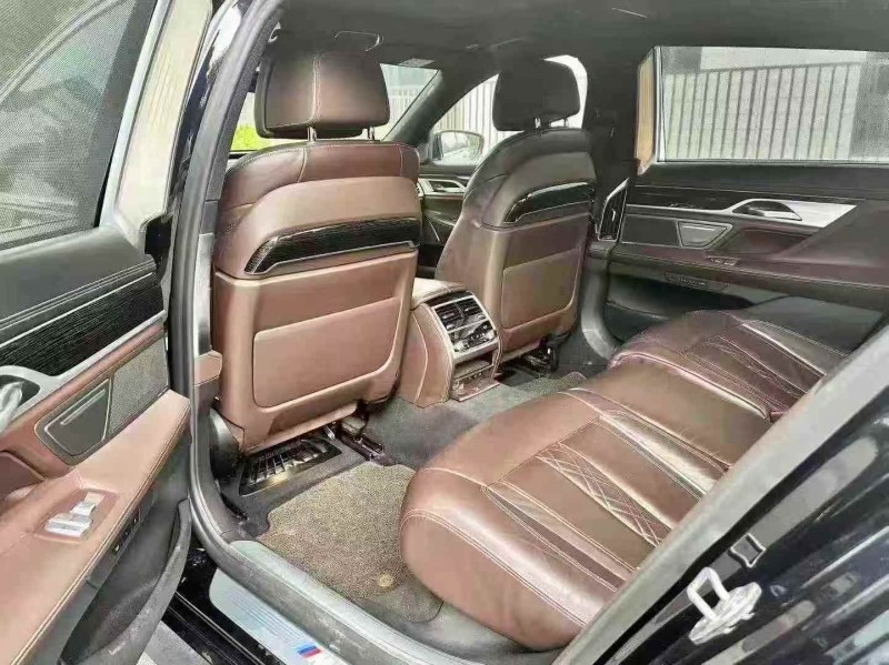 佛山20年宝马7系8