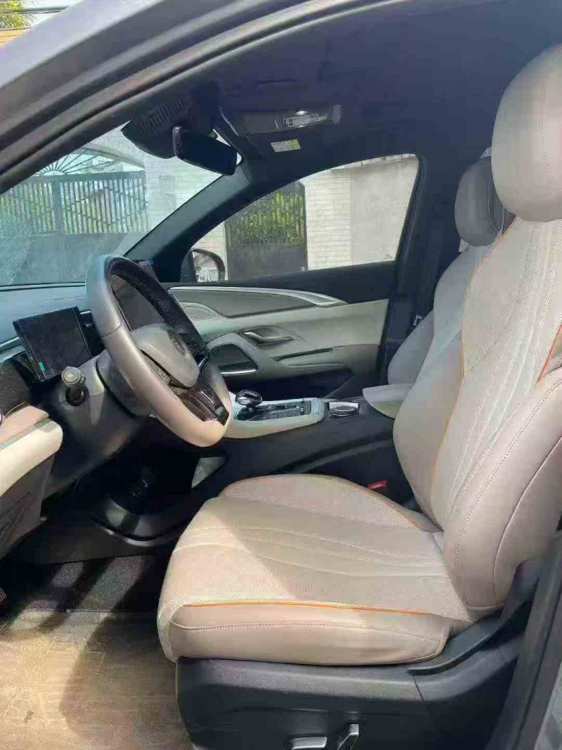 深圳24年比亚迪宋5