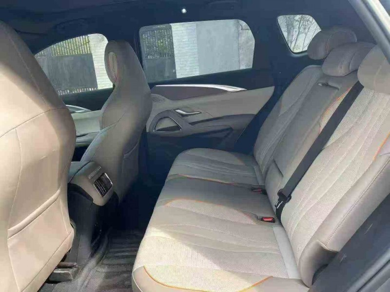 深圳24年比亚迪宋6