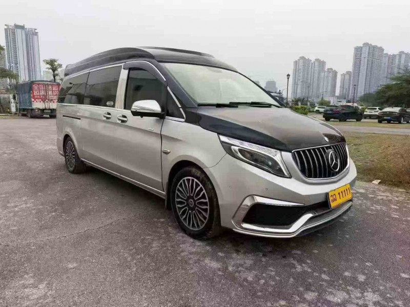 防城港20年奔驰威霆3