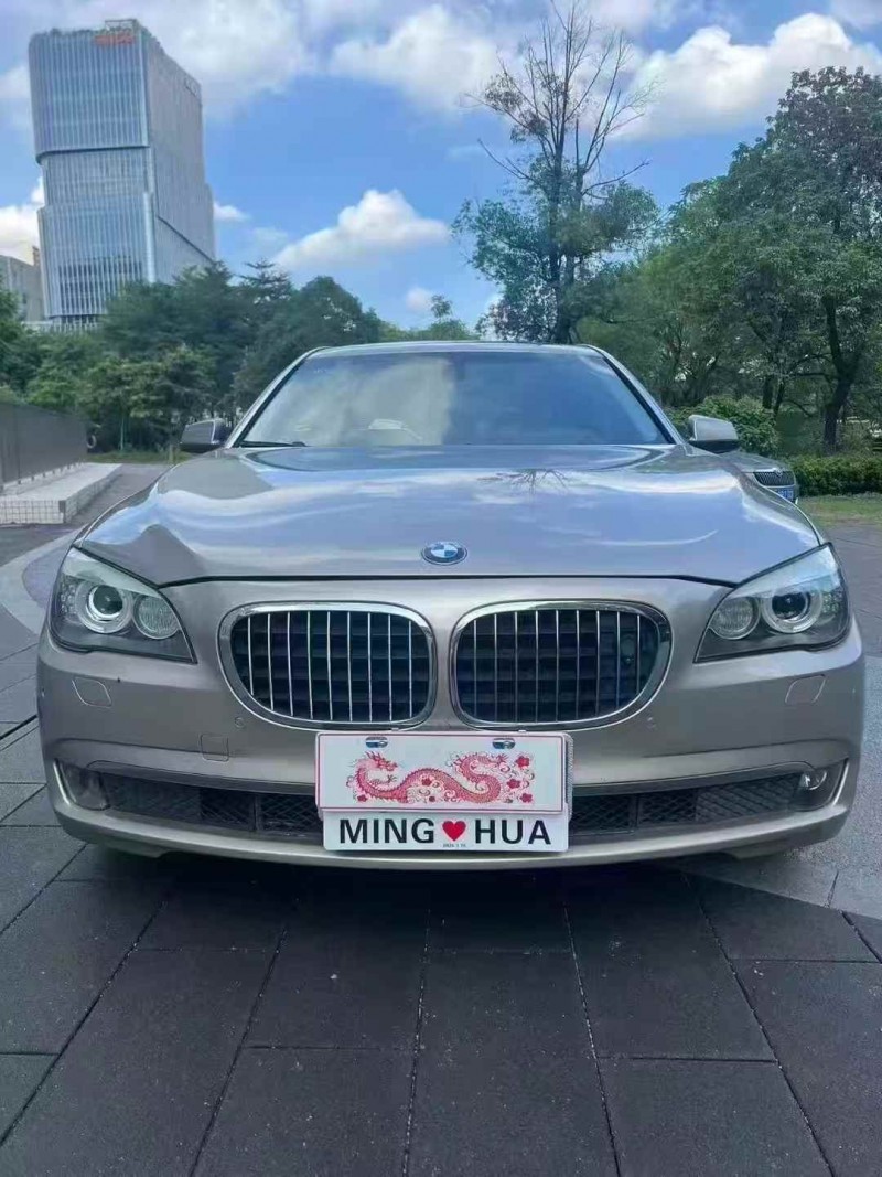 佛山12年宝马7系1