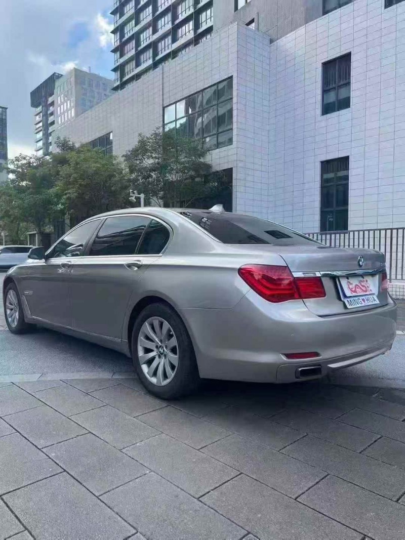 佛山12年宝马7系4
