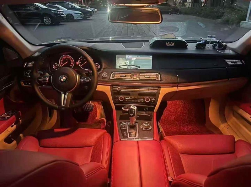 佛山12年宝马7系7