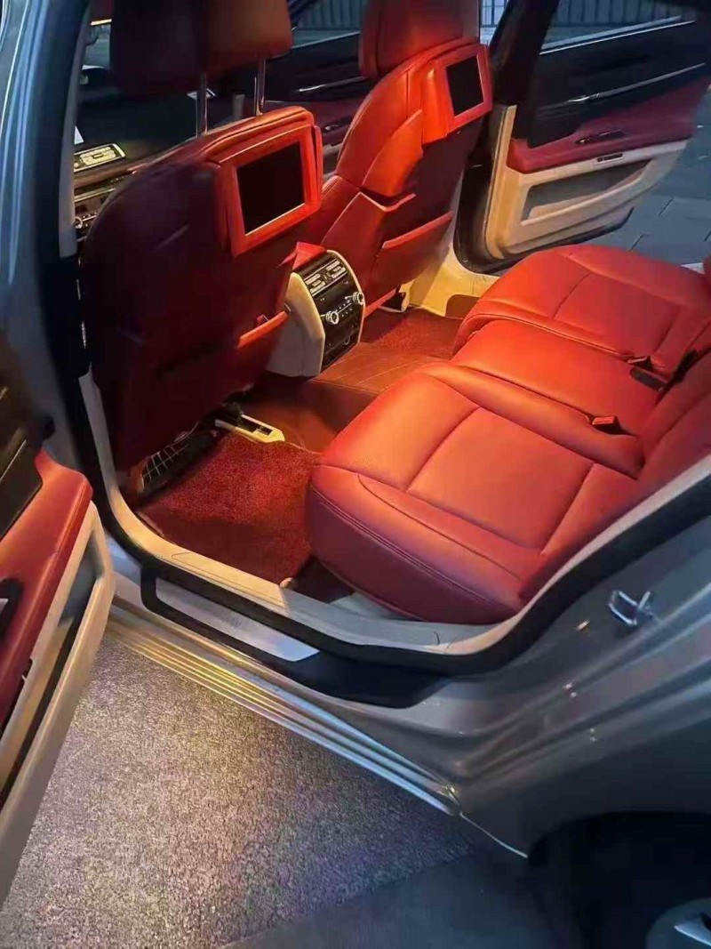 佛山12年宝马7系8