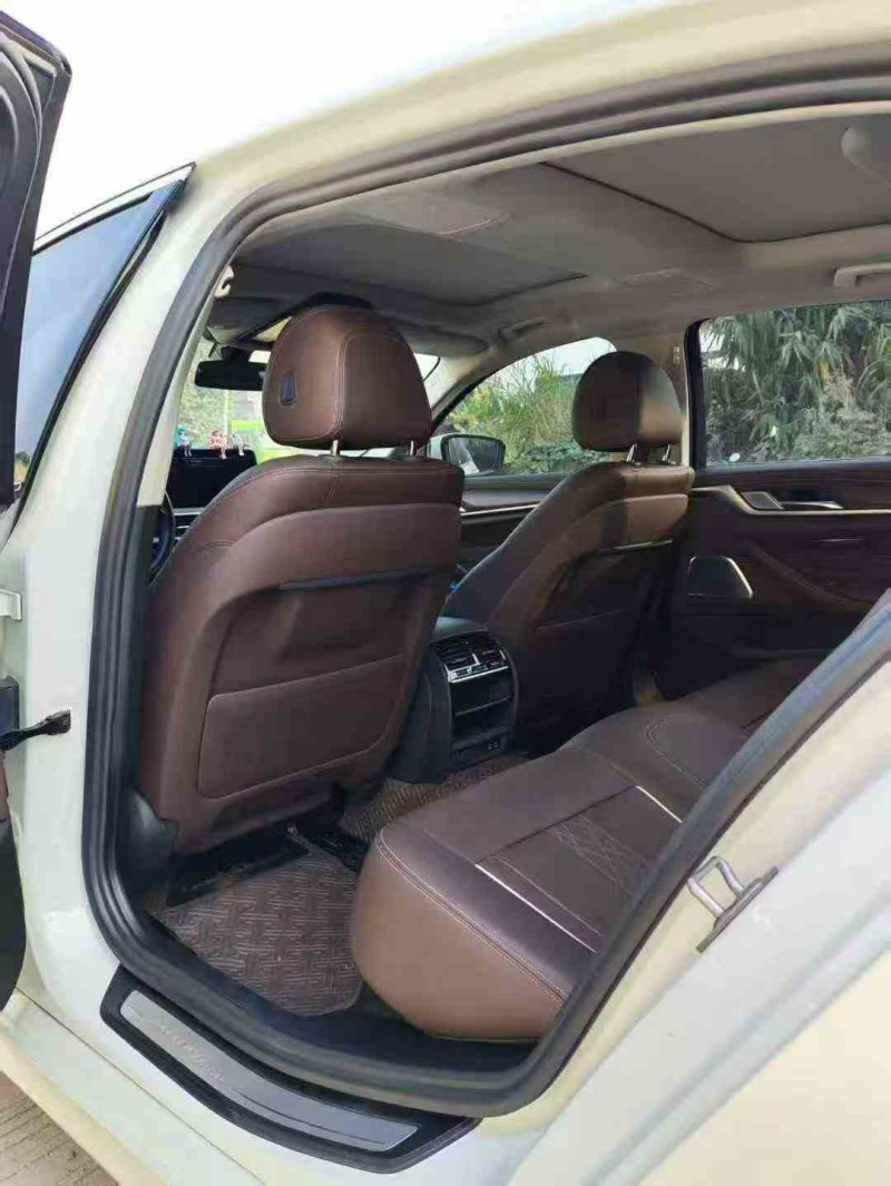 北海20年宝马5系5