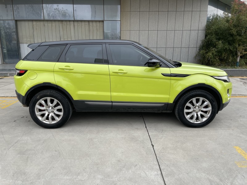 济宁15年路虎极光3