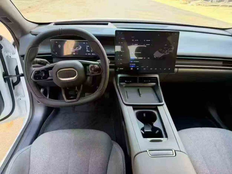 贵港25年领克074