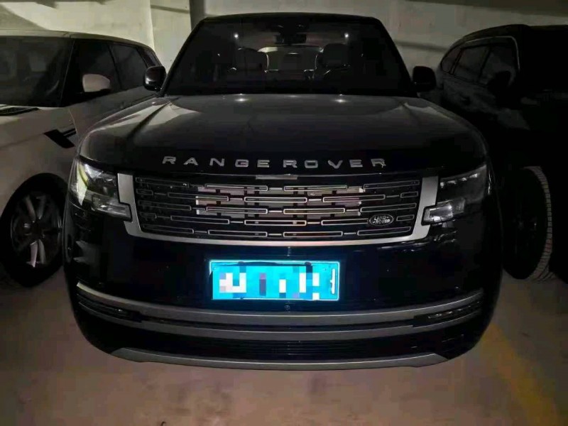 武汉23年路虎揽胜行政1