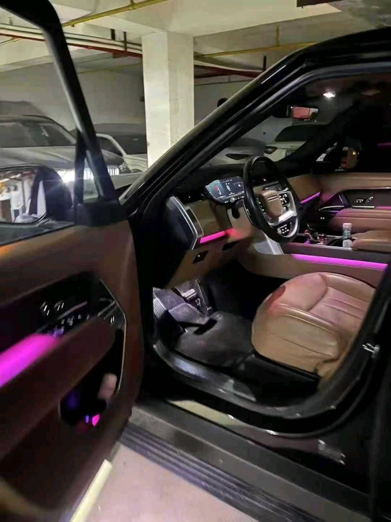 武汉23年路虎揽胜行政3