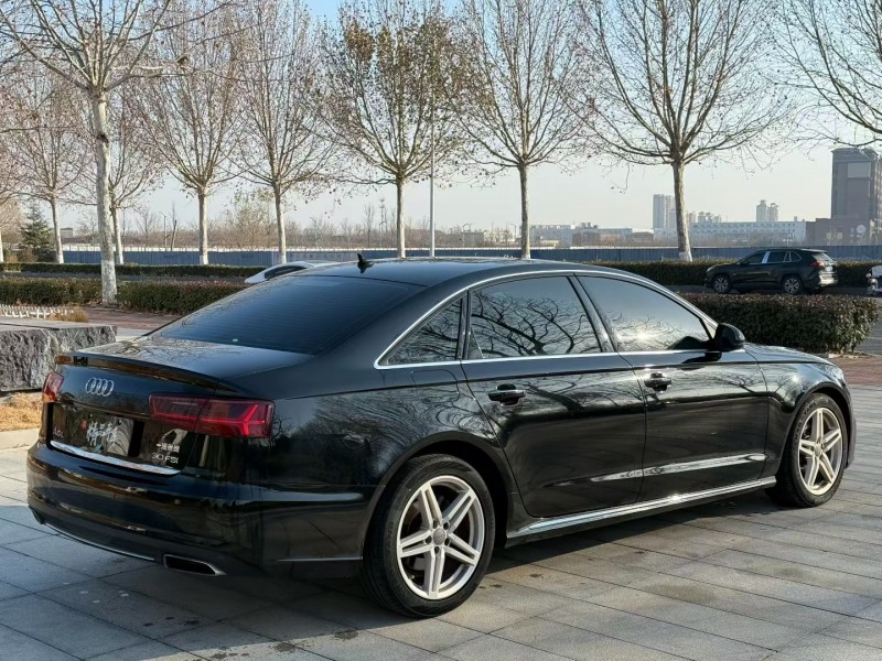 青岛17年奥迪A6L8