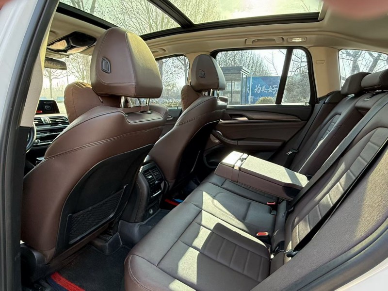 青岛19年宝马X35