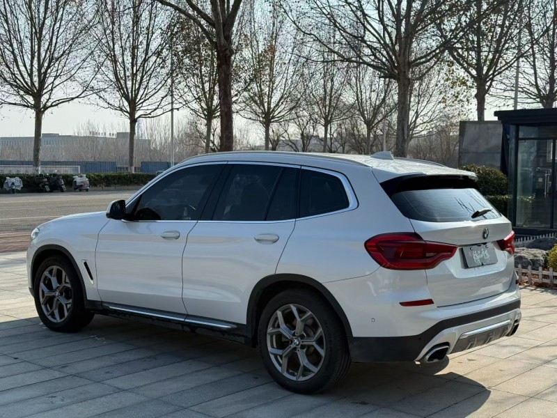 青岛19年宝马X37