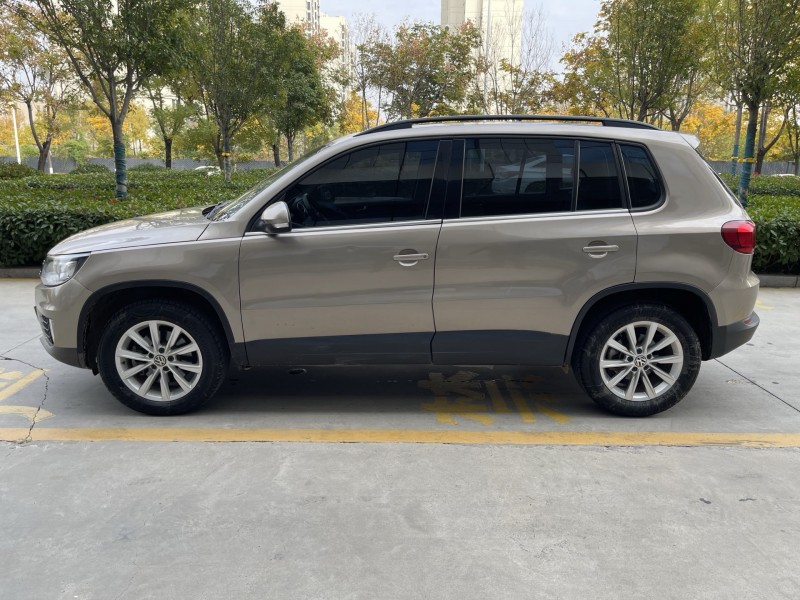 济宁17年大众途观7