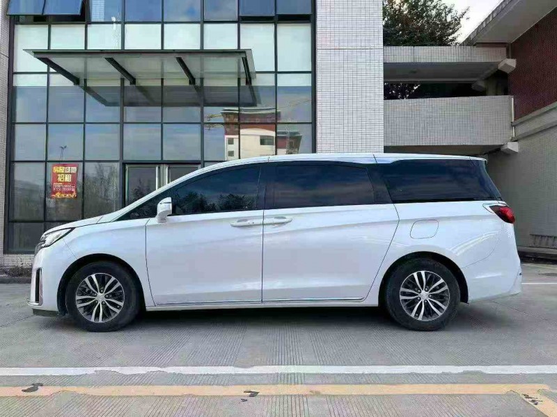 贵港23年别克GL89