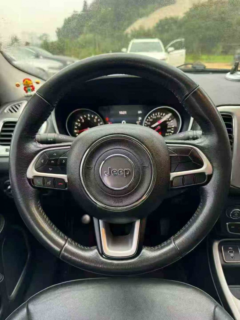 荆州18年Jeep指南者6