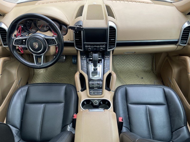 济宁11年保时捷卡宴4