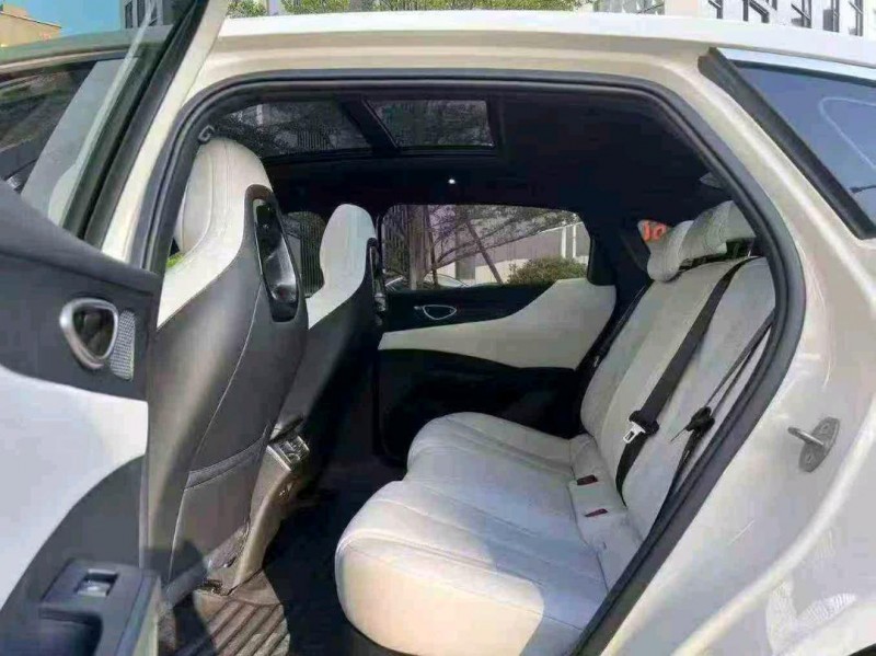 湛江25年比亚迪海豹4