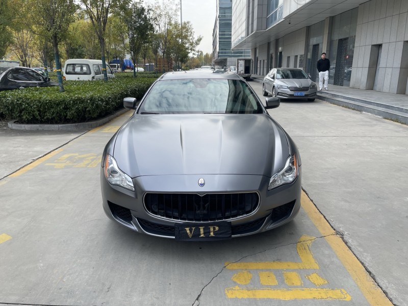 济宁15年玛莎拉蒂总裁1