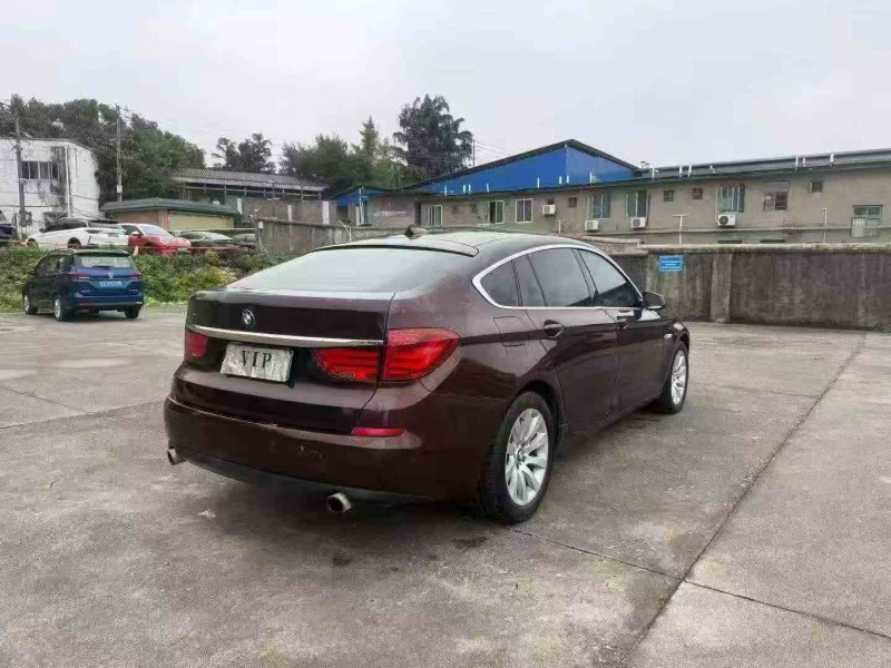 贵港12年宝马5系8