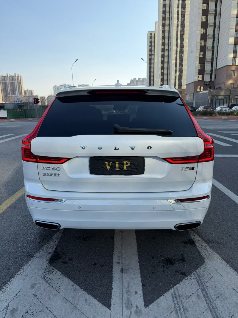 日照20年沃尔沃XC606