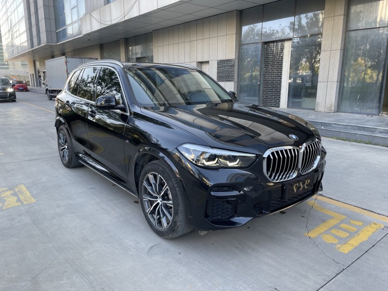 济宁22年宝马X52