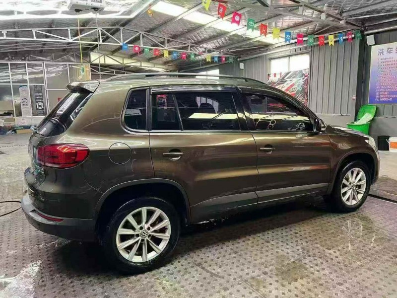 枣庄16年大众途铠8