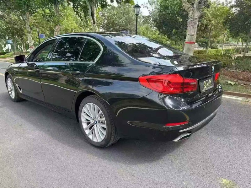 枣庄19年宝马5系8