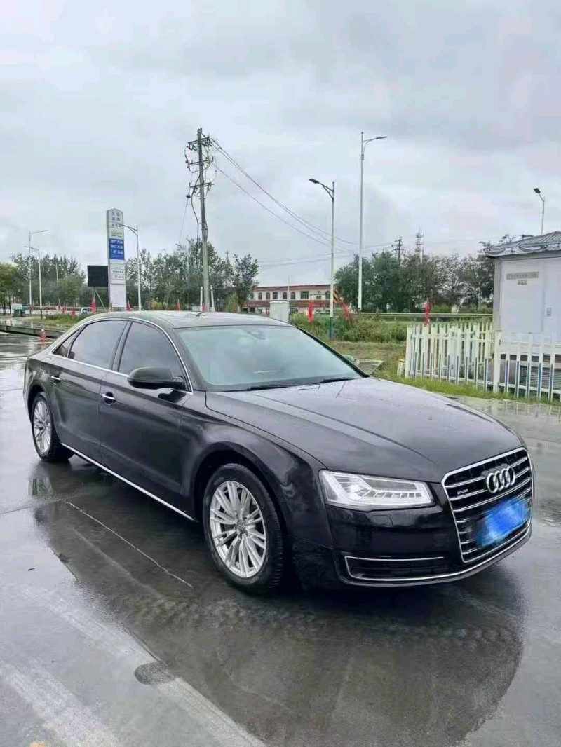 烟台15年奥迪A8L2