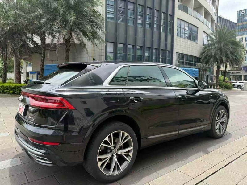 佛山20年奥迪Q87