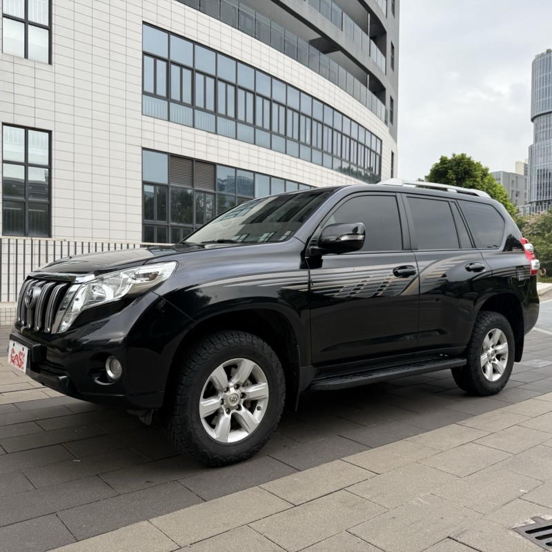 佛山18年丰田普拉多3