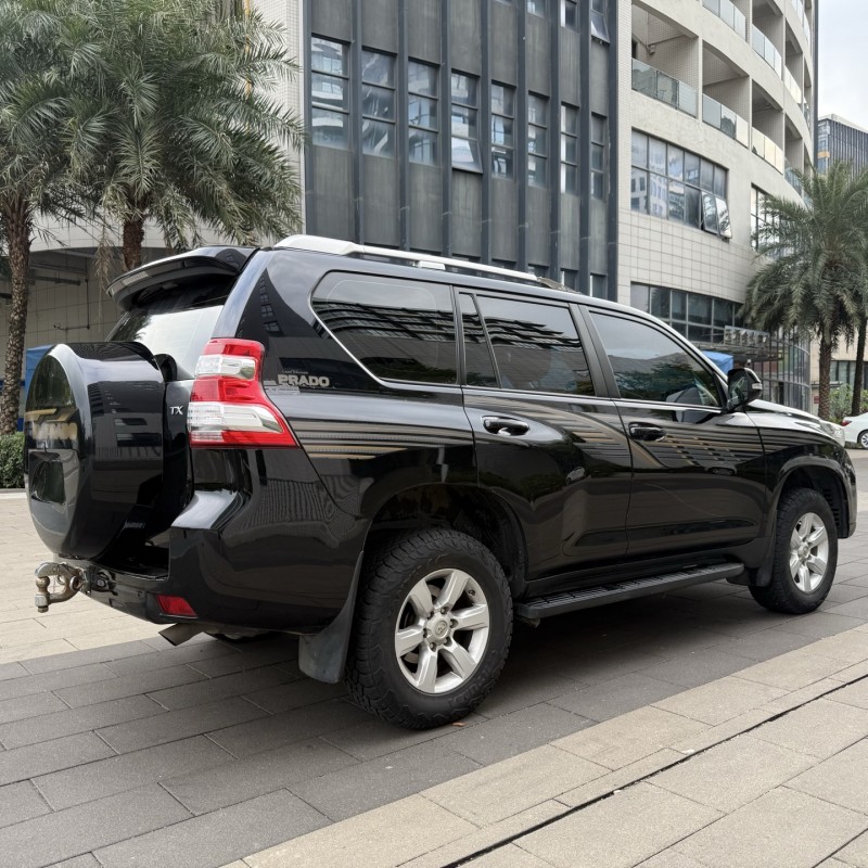 佛山18年丰田普拉多7