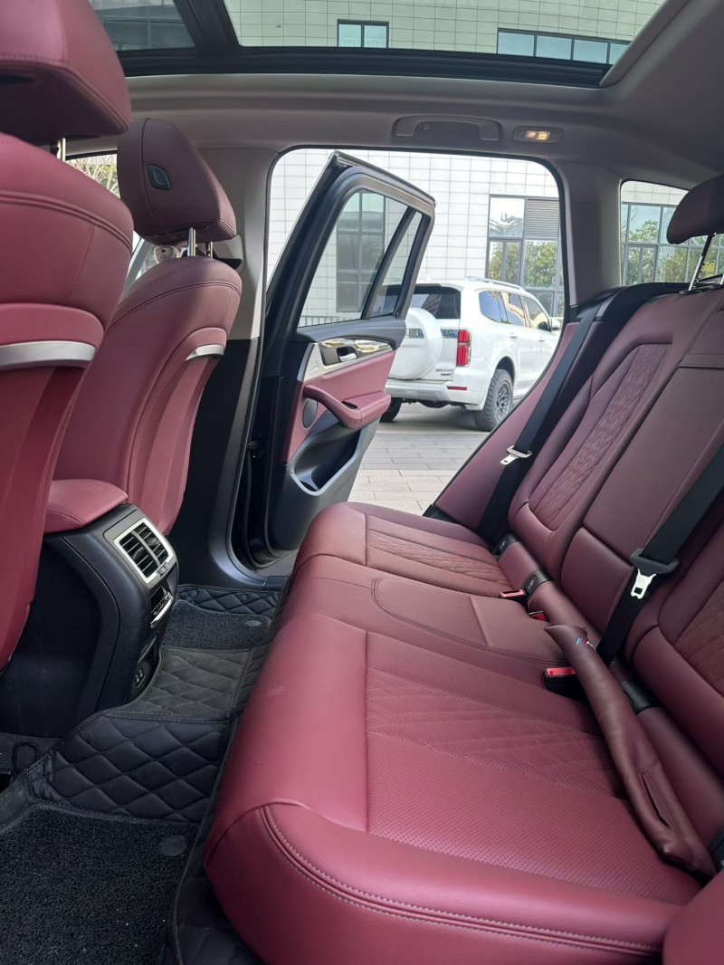 佛山23年宝马IX36