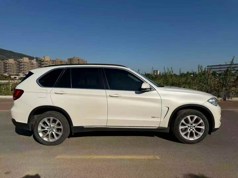 广州16年宝马X56