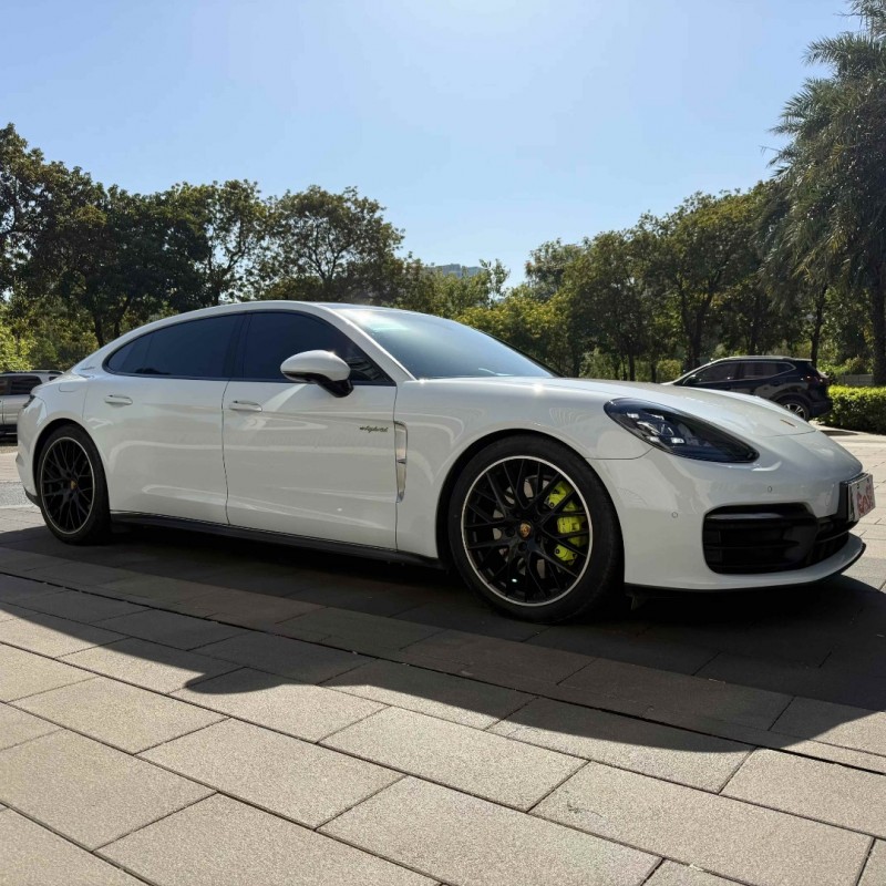 佛山22年保时捷帕拉梅拉2