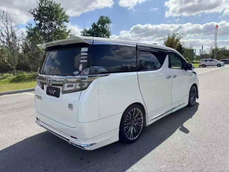 常州19年丰田威尔法9