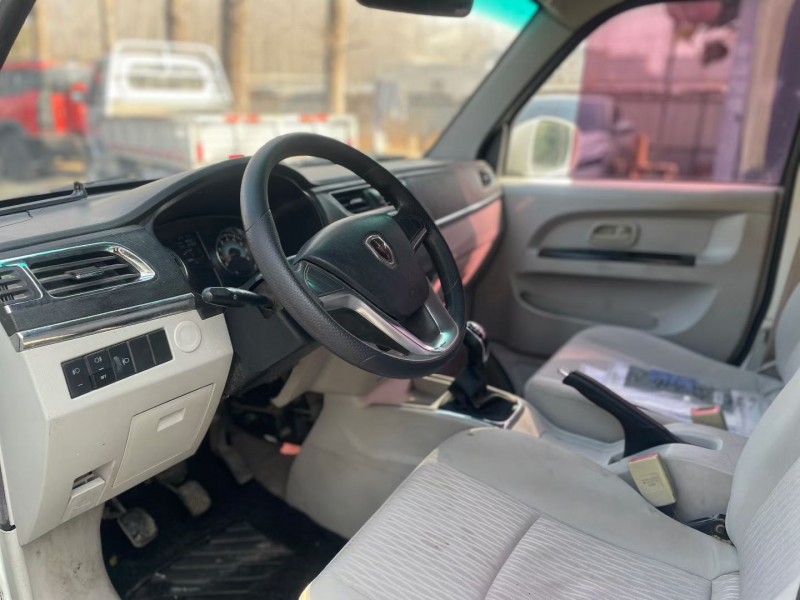 济宁19年华晨海狮4