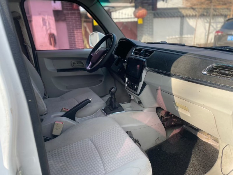 济宁19年华晨海狮6