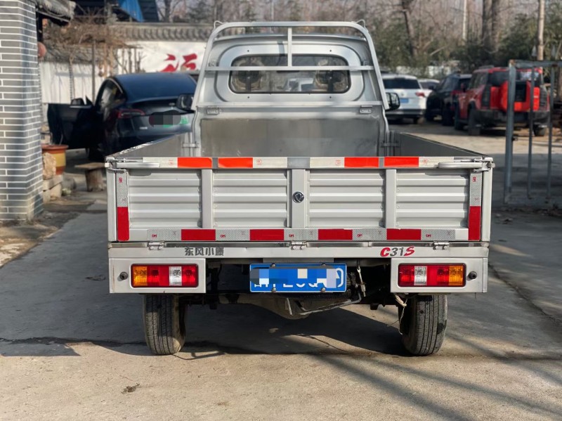 济宁22年东风小康9