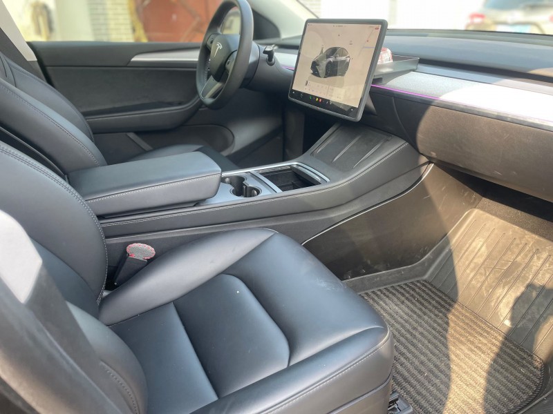 济宁24年特斯拉MODEL Y6