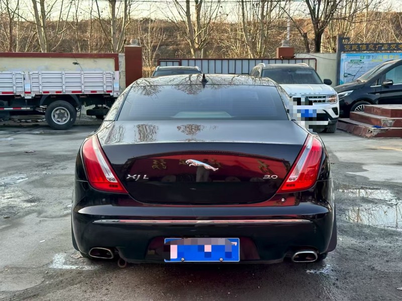 淄博13年捷豹XJ9