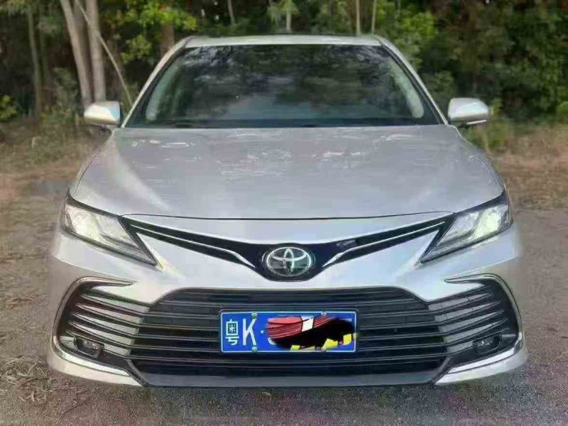 汕头22年丰田凯美瑞1
