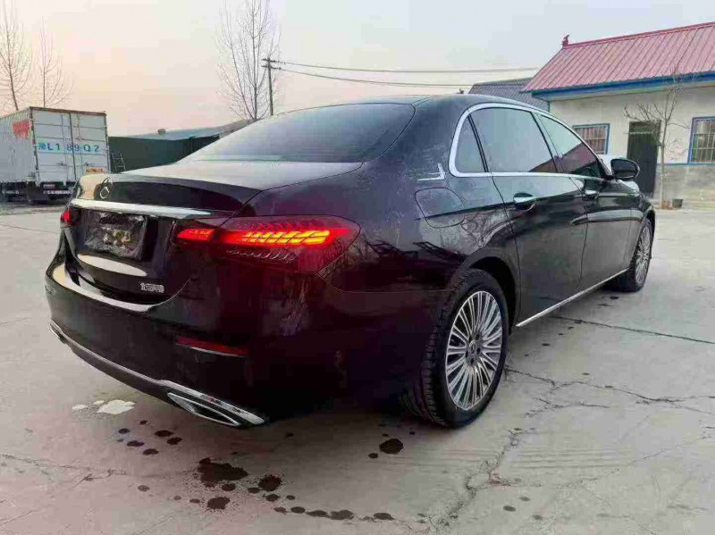 焦作22年奔驰E8