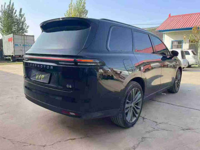 焦作24年零跑汽车C168