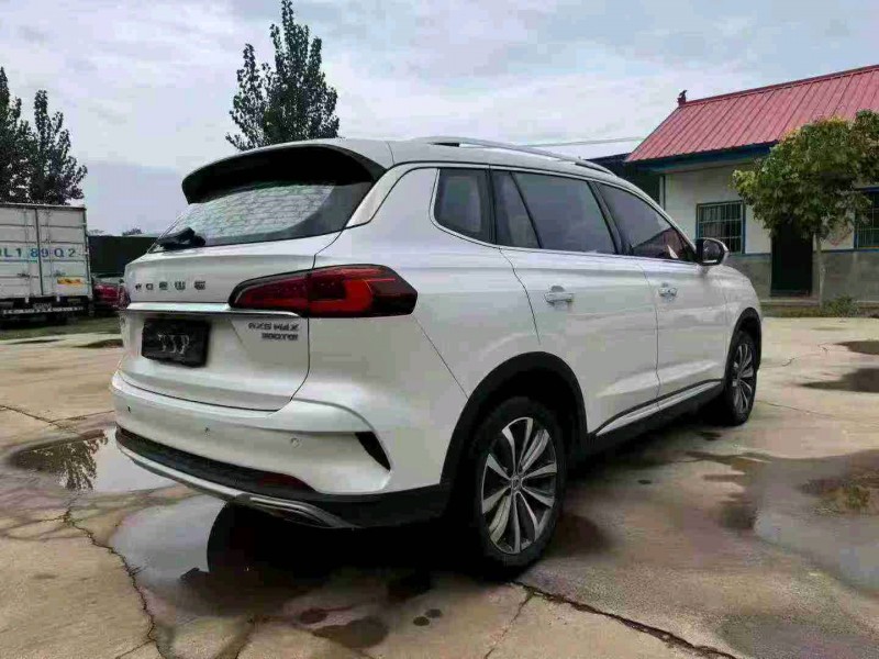 焦作21年荣威RX58